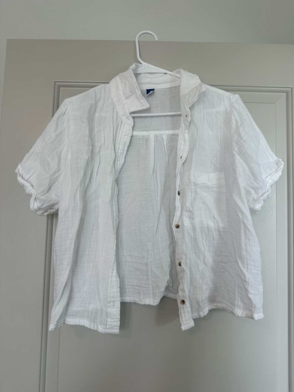 Old Navy White Short-Sleeve linen Button-Down Shirt